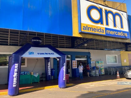 Acción en Almeida Mercados